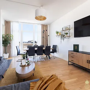Pineapple Penthouse Am Zwinger - 162 Qm - 1x Free Parking Dresden