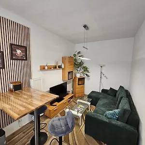 Max's Hinterhaus Dom wakacyjny
